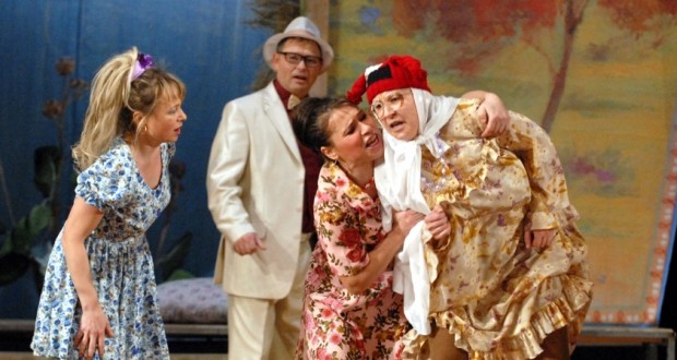 Naberezhny Chelny Tatar drama theater came to Ufa