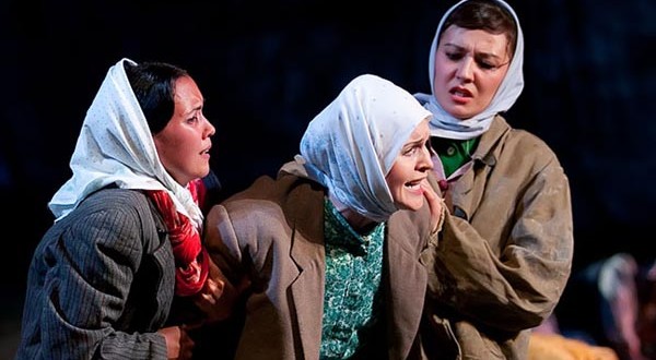 В Актау ставят пьесу татарского автора Заки Зайнуллина «Женщины 41-го»