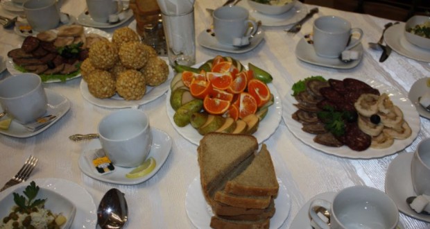 В НКЦ “Казань” прошел праздничный обед, посвященный Курбан-байраму
