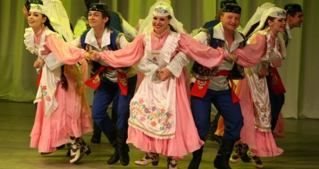 В Сургуте прошел фестиваль-конкурс по татарским народным танцам «Шома бас»