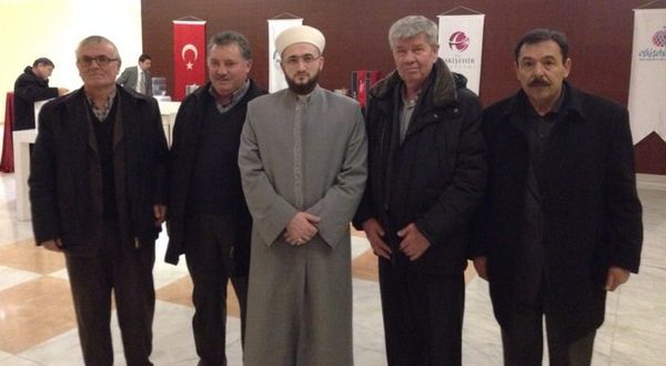 Муфтий Татарстана встретился с турецкими татарами