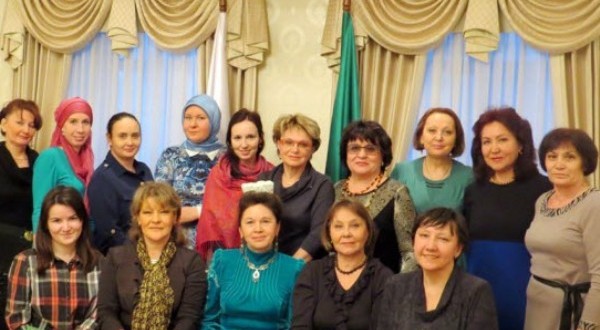 В Москве создано отделение общественной организации татарских женщин “Ак калфак”