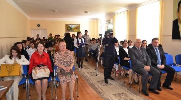 В азербайджанском поселком Сараи прошла презентация Казани