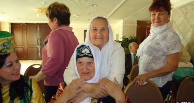 “Дөньякүләм форумда татар хатын-кызларының оешмалары берләшәчәк”