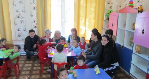 Татарская молодежь Ташкента помогает детям