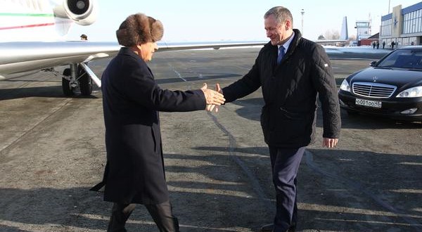 Алексей Кокорин встретил Президента Татарстана Рустама Минниханова, прибывшего в Курган