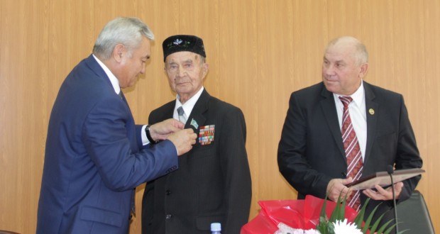 Одному из основателей Татарского общественного центра Семея исполнилось 90 лет