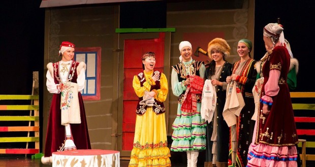 РНКАТНО приглашает всех желающих в татарскую театральную студию