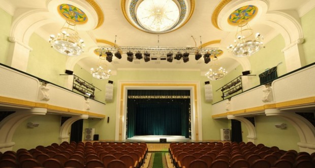 Оренбургский татарский театр отмечает два юбилея