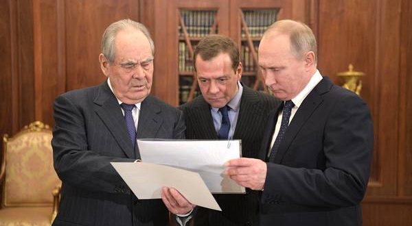 Владимир Путин и Дмитрий Медведев встретились с первым президентом Татарстана