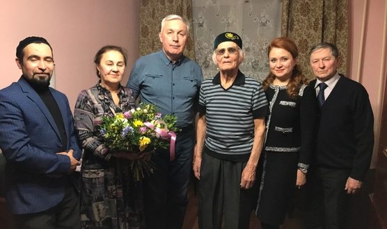 Басыра Рафикова поздравили с 96-летием