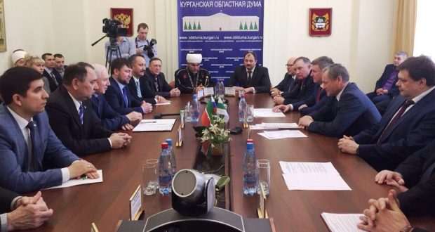 Ринат Закиров встречается с губернатором Курганской области Алексеем Кокориным