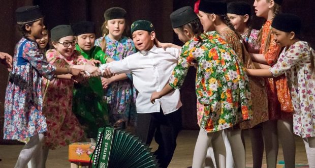 Тюменский фестиваль татарского фольклора собрал полный зал