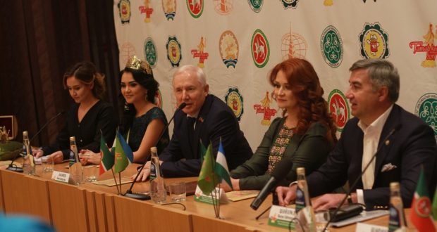 Фоторепортаж: “Татар кызы” бәйгесенең матбугат конференциясе