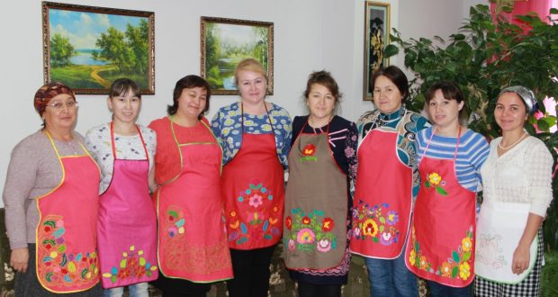 В Аракаево прошел мастер-класс по тамбурной вышивке