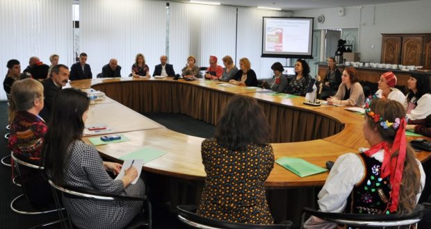 В Администрации Петрозаводска состоялся семинар-встреча «Гендерные особенности национального костюма»