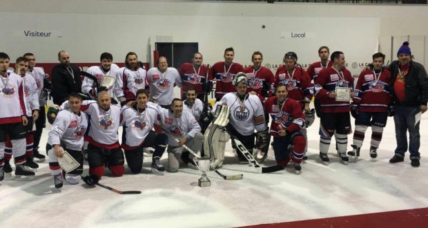 Канада һәм АКШ татарлары Монреальдә хоккей уйнаган