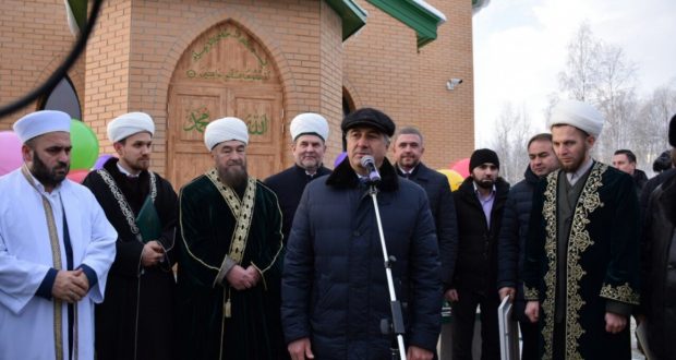 В Стрежевом состоялась торжественная церемония открытия мечети “Аль-Хаят”