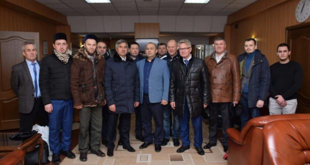 Татарстан делегациясе Нижневартовск шәһәренә килеп җитте