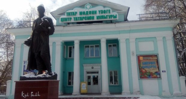 Василь Шайхразиев посетил татарские организации Ульяновска