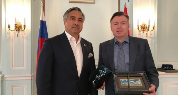 Vasil Shaykhraziev met with Russian Ambassador to Hungary Vladimir Sergeyev