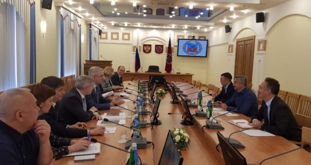Председатель Национального совета встретился с представителями правительства Алтайского края
