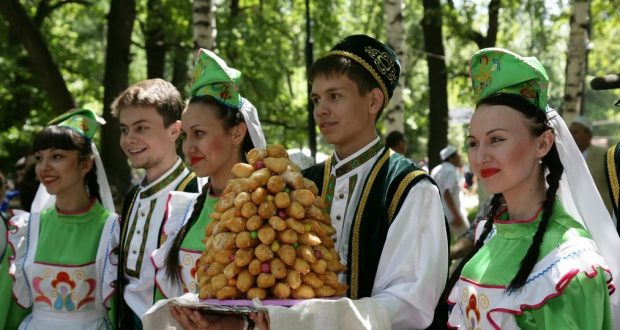 В Алтайском крае стартовал межрегиональный форум татарской молодёжи
