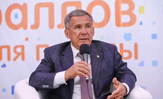 Rustam Minnikhanov at the big pedagogical council told about omissions in the matter of teaching native languages ​​in Tatarstan