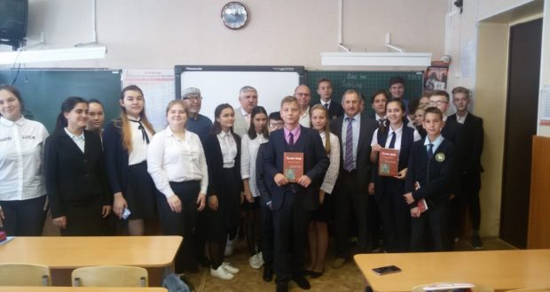 Scientists-historians have met with collective of the Tatar grammar school