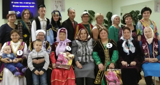 В городе Ухта Республике Коми прошел конкурс “Чибәр әбиләр” (“Красивые бабушки”)