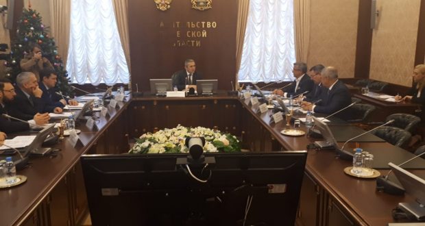 Председатель Национального совета встретился с губернатором Тюменской области Александром Моором