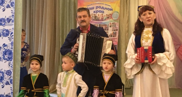 Ульяновск шәһәрендә балалар бакчасында «Уйна, халкым гармуны!» бәйрәме узды