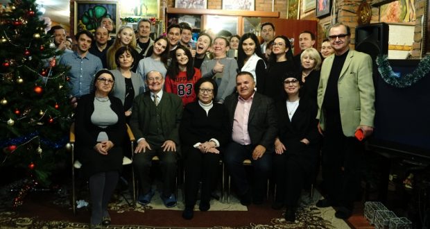 At  the “Headquarters of the Tatars of Moscow”  a creative meeting with the actors of the theater G. Kamal held