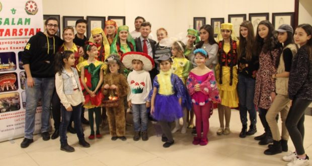 В Баку на фестивале «Мозаика языковых культур» была представлена выставка «Salam Tatarstan»