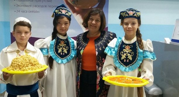 Сахалинда кәгазьдән татар читекләре ясау буенча мастер-класс үткәрәләр