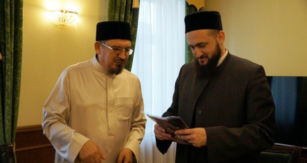 ДУМ РТ посетил муфтий Саратовской области Мукаддас хазрат Бибарсов