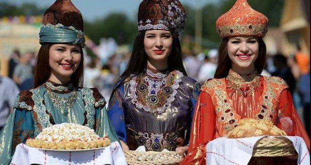 “Мы не просто друзья, мы – родня!” Как живется татарам в Чечне?