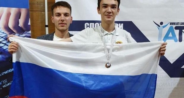 Казанский 10-классник завоевал «серебро» на Международном турнире по информатике