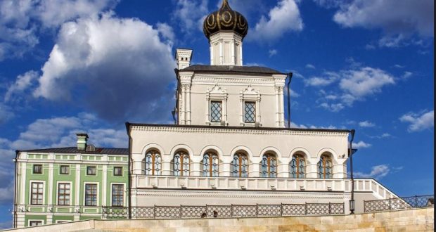 В Казани завершает работу выставка с экспозицией о сибирских татарах