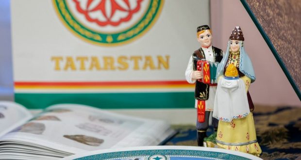 Южносахалинцам вручили Благодарственные письма за вклад в развитие татарской культуры и языка
