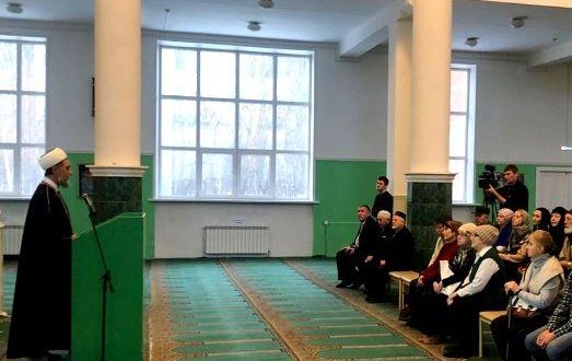 В Самарской Соборной мечети прошёл день открытых дверей