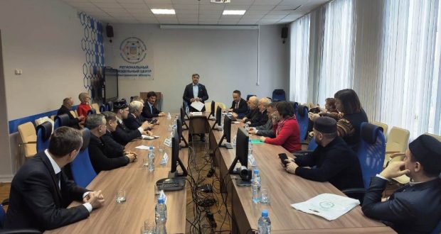 Василь Шайхразиев встретился с представителями татарских общественных организаций Центрального федерального округа