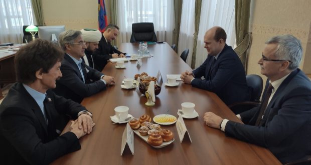 Василь Шайхразиев встретился с первым заместителем губернатора Костромской области