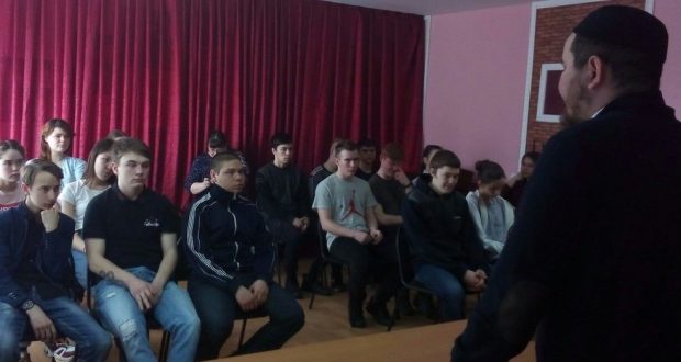 Для студентов Ярковских учебных заведений  Тюменской области состоялась открытая лекция об основах ислама