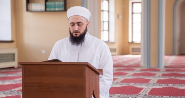 В последний день Рамазана в прямом эфире муфтий Татарстана обратится к верующим и завершит хатм Куръана