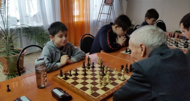 Аксубайның яшь шахматчысы Татарстанның онлайн-турнирында көмеш медаль яулады
