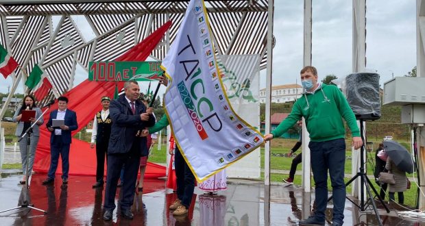 Flag of the 100th anniversary of TASSR arrived in Mamadysh