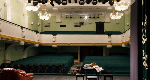 Татарский театр в Оренбурге откроет новый сезон премьерной комедией