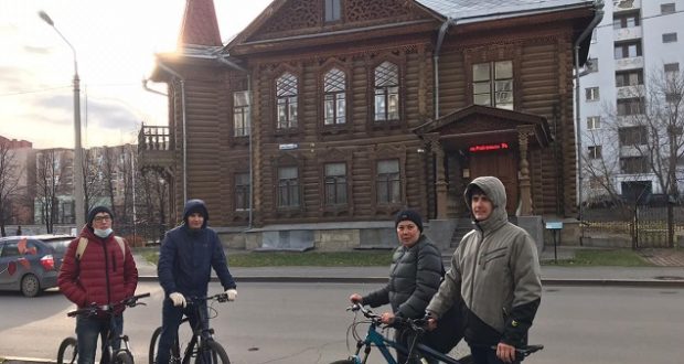 Состоялась велоэкскурсия по Татарской слободе Екатеринбурга ⅩⅨ-ⅩⅩ вв