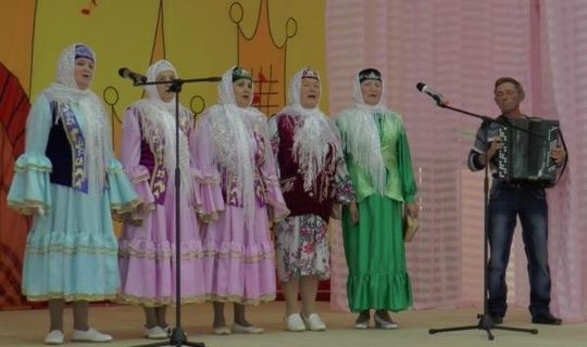 Певцов тетюшского ансамбля «Залида» объединили традиции родного края